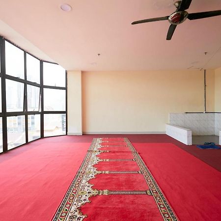 Dolphin Hotel, Chow Kit Kuala Lumpur Exterior photo