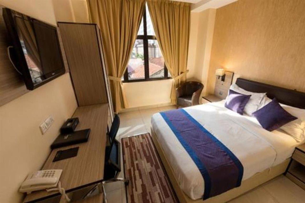 Dolphin Hotel, Chow Kit Kuala Lumpur Exterior photo