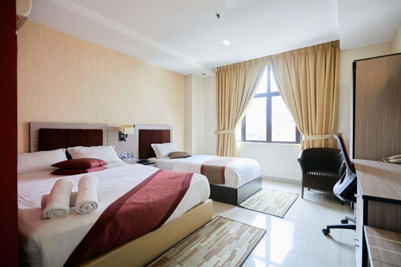 Dolphin Hotel, Chow Kit Kuala Lumpur Exterior photo
