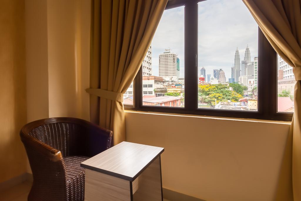 Dolphin Hotel, Chow Kit Kuala Lumpur Exterior photo